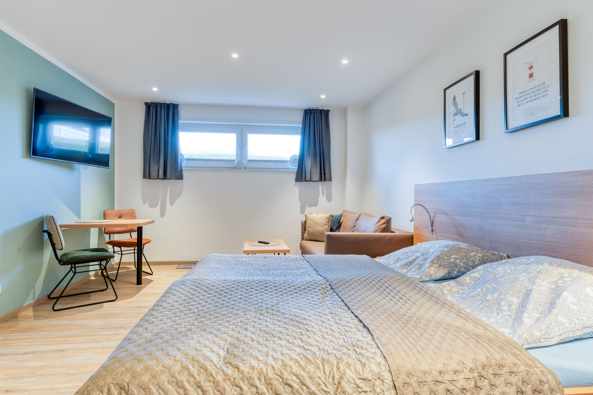 Schlafzimmer 2 