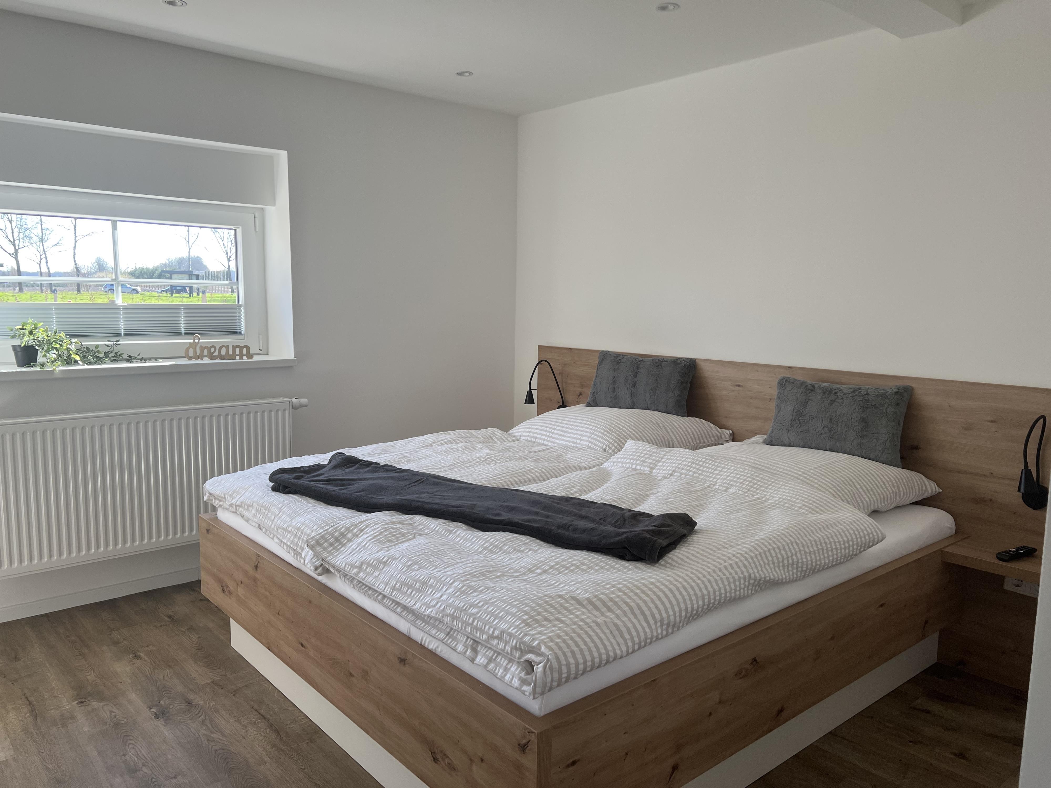 Doppelbett Schlafzimmer